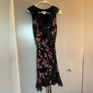White House/Black Market sleeveless dress size 8